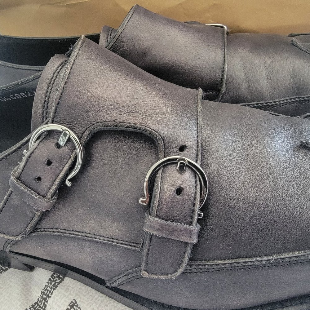 Salvatore Ferragamo casual shoes